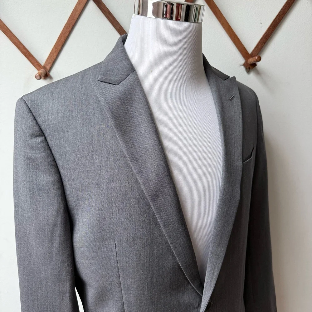 Egara Wool Slim Fit Blazer